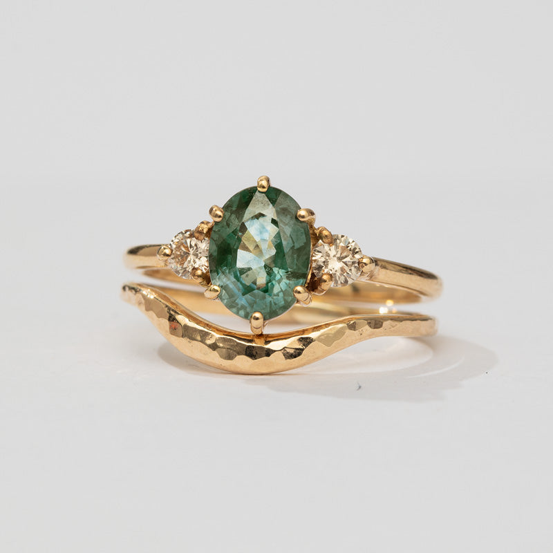 Victoria Ring, Teal Sapphire, 14kt Yellow Gold