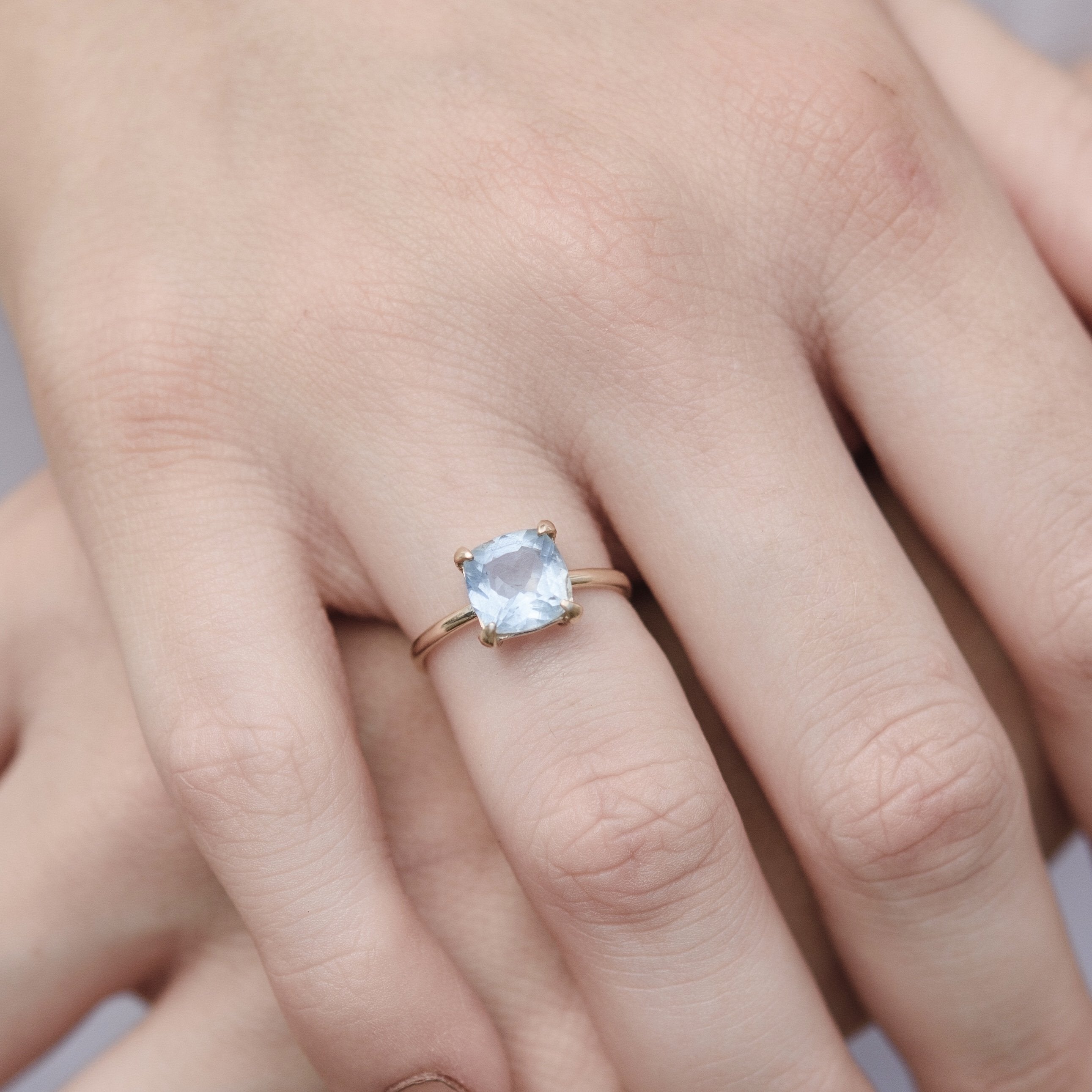 Mini Kara Ring, Blue Topaz, Silver