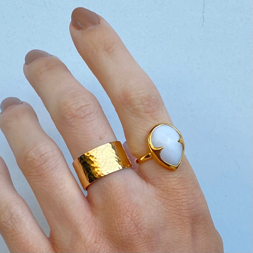 Gemma Ring, White Quartzite, Gold