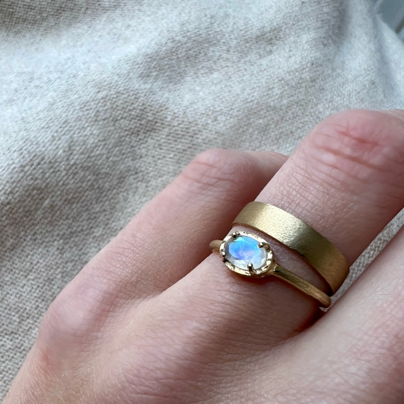 Ceres Ring, Rainbow Moonstone, 9kt Yellow Gold