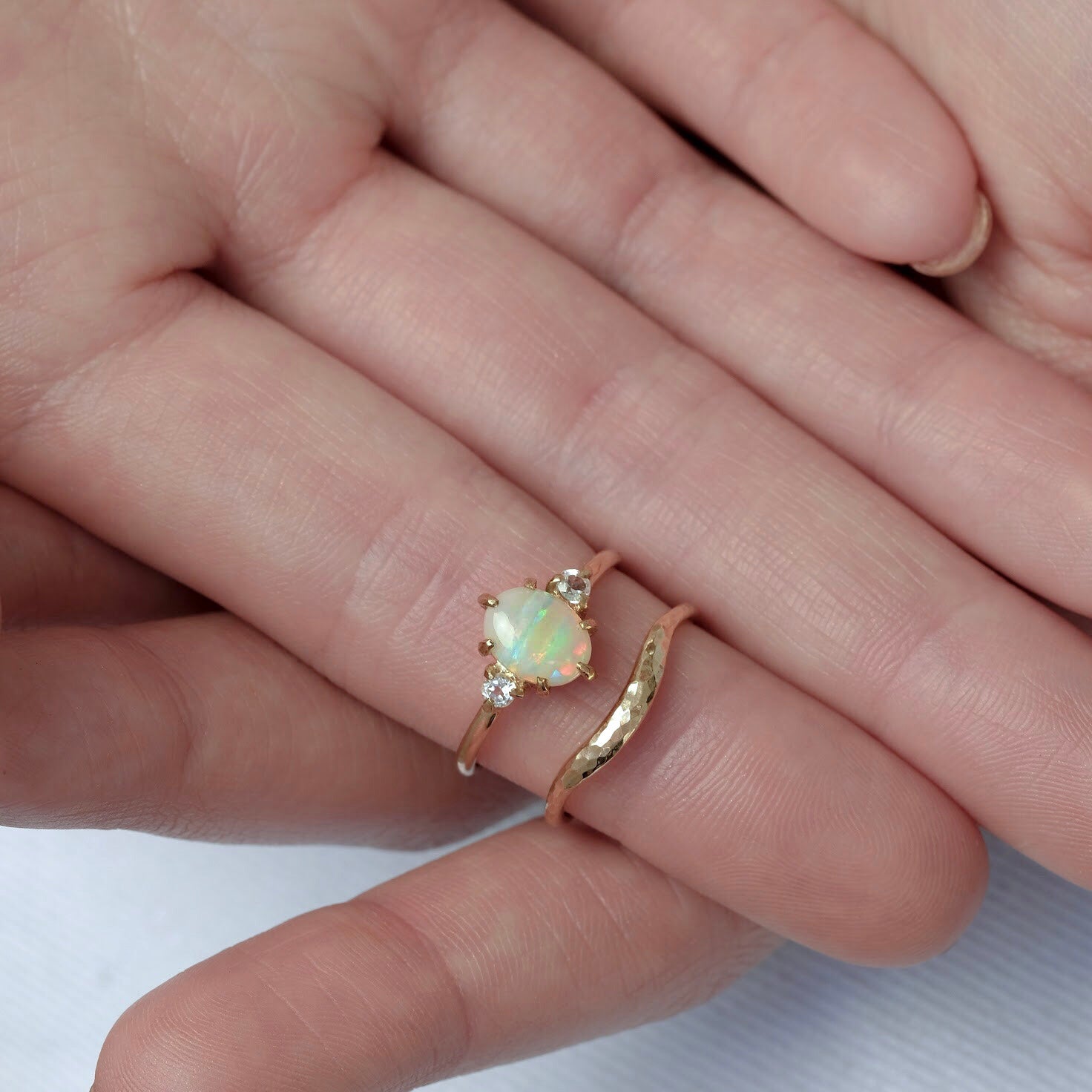 Victoria Ring, White Opal, 9kt Yellow Gold