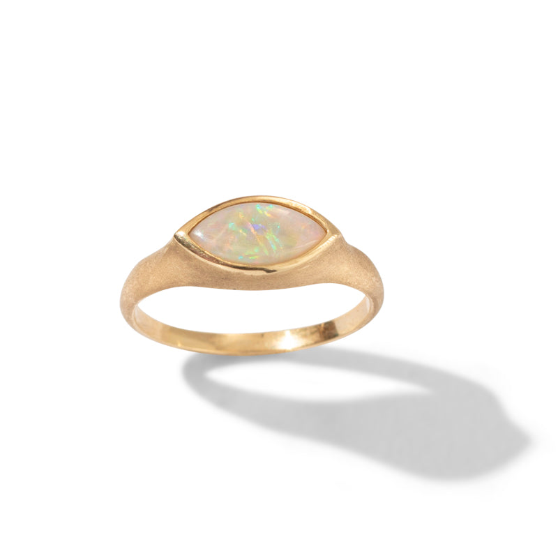 Iris Ring, White Opal, 9kt Yellow Gold