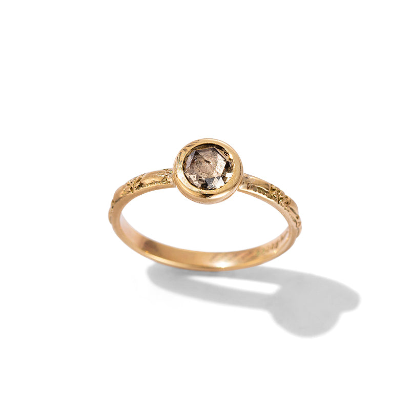 Embossed Ring, Rosecut Diamond, 9kt Yellow Gold