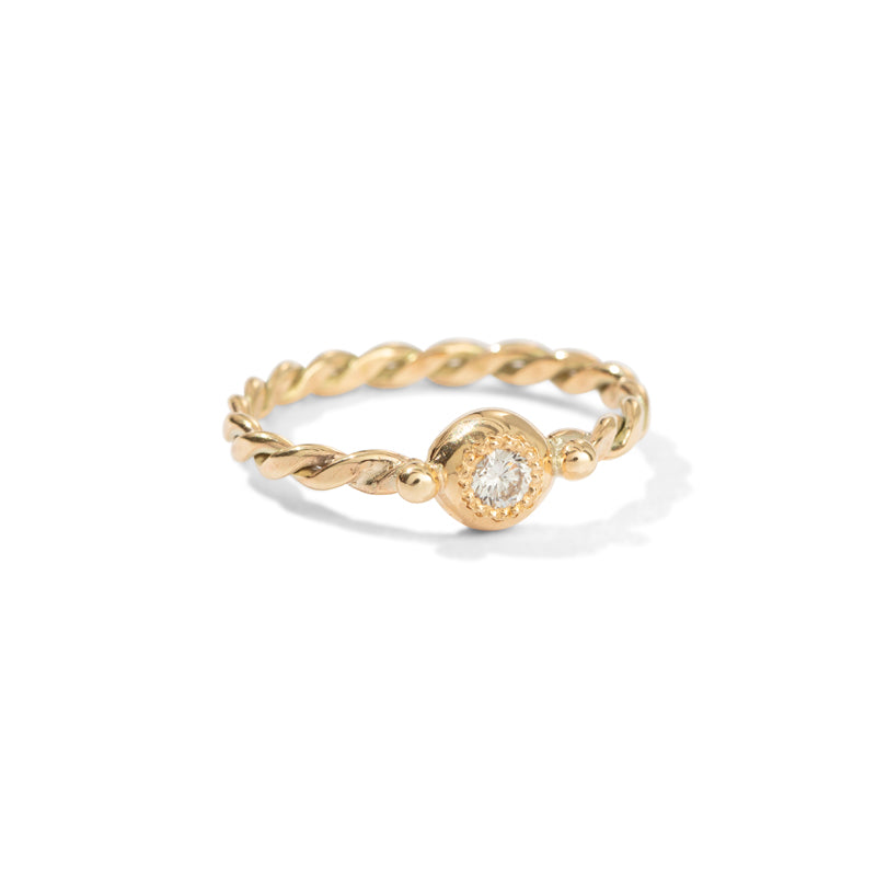 Circe Ring, Diamond, 9kt Yellow Gold